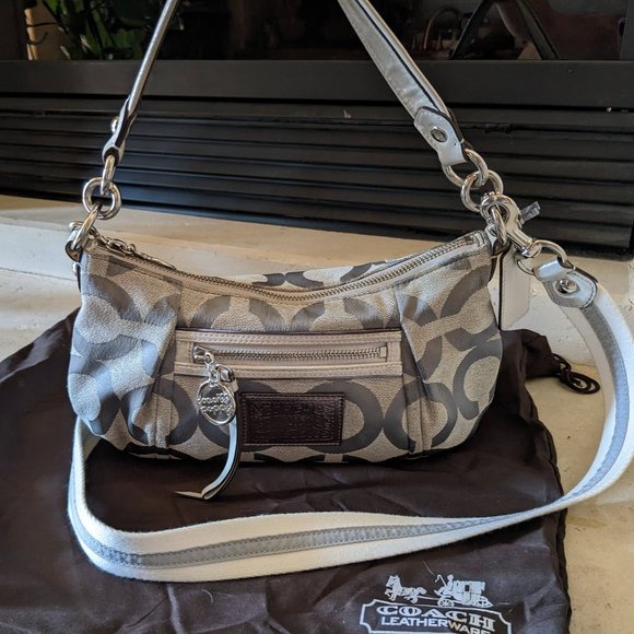 Coach Poppy Handbag - Crossbody Grey/White - Picture 1 of 10